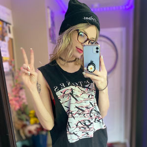 Astrid 🌹 (@sadgirlastrid) | AllMyLinks