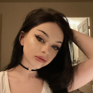 AllMyLinks profile picture for @alexandria