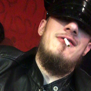 AllMyLinks profile picture for @hunky