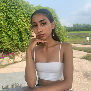 AllMyLinks profile picture for @simran