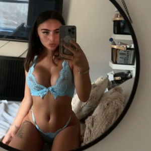 lillie (@lillie-boswell) | AllMyLinks