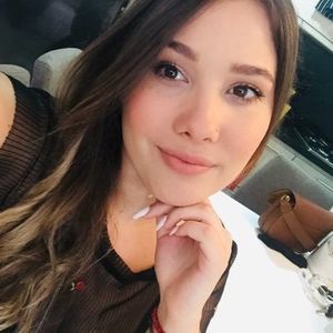 Alie Nella (@love-alie-22) | AllMyLinks
