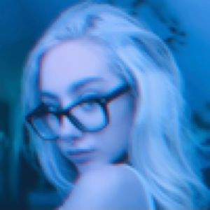 AllMyLinks profile picture for @slut