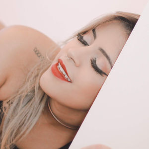 AllMyLinks profile picture for @priscila