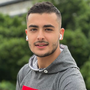 AllMyLinks profile picture for @yazan