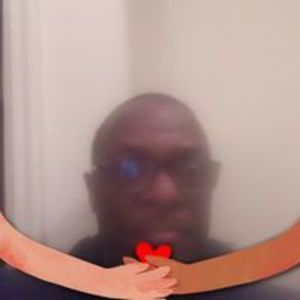 AllMyLinks profile picture for @oc